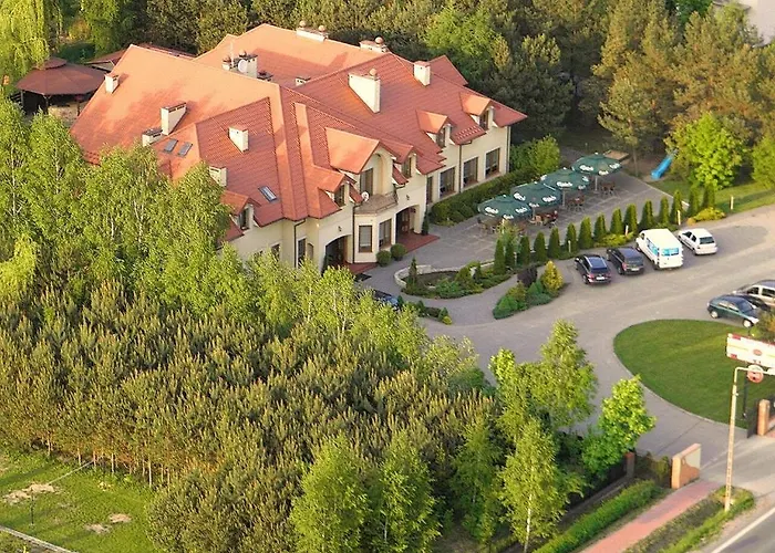 Maxima Hotel apartamentowy Wolanów