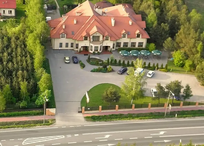 Maxima Hotel apartamentowy Wolanów